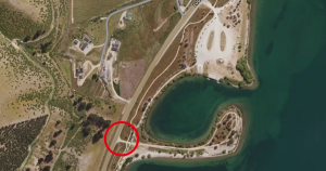 Aerial view of the Lowburn freedom camping site. The entrance that will be closed is circled in red. 